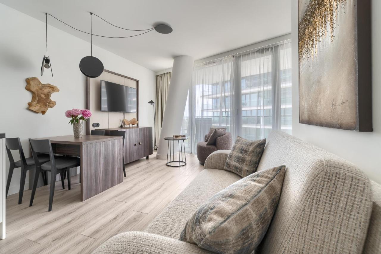 Your Holidays Waves B431 Apartment